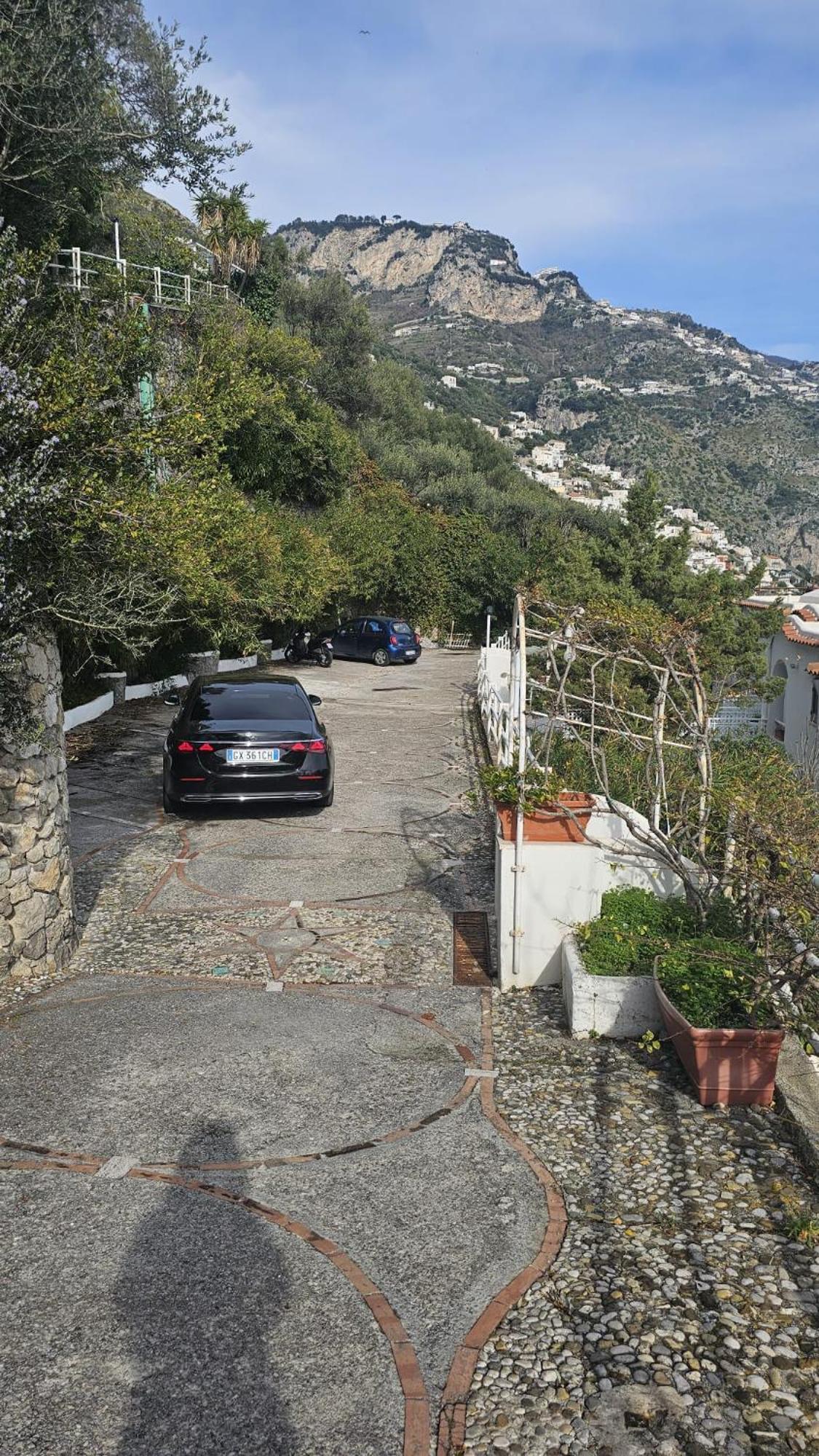 Casa La Scogliera Apartamento Praiano Exterior foto